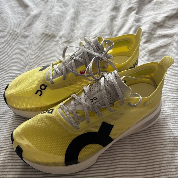 ON Cloudboom Strike EU38 never worn brand new - Picture 1 of 5